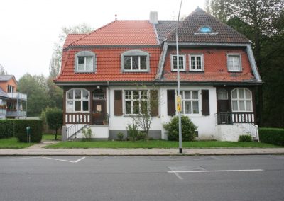 Doppelhaushälften in Essen mit Berliner und Hamburger Fenstern von frovin